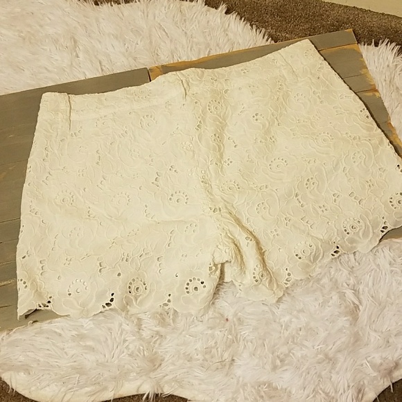 Lucky Brand white lace shorts - Picture 3 of 5